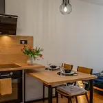 Uplne Novy Pri Auparku 1 , Center Pre 4 Osoby * Košice