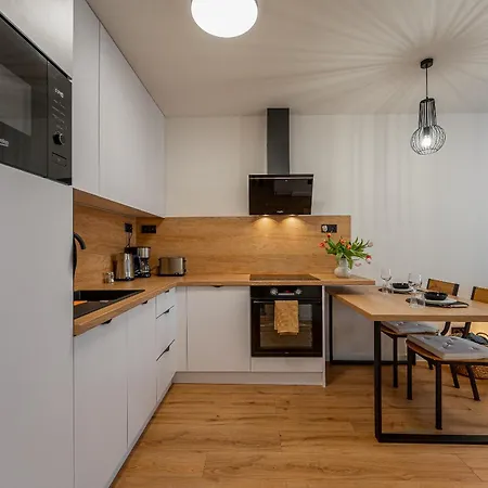 Uplne Novy Pri Auparku 1 , Center Pre 4 Osoby Apartament Koszyce