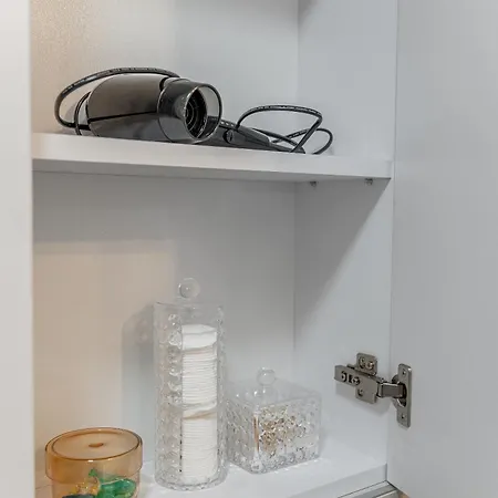 Uplne Novy Pri Auparku 1 , Center Pre 4 Osoby 아파트