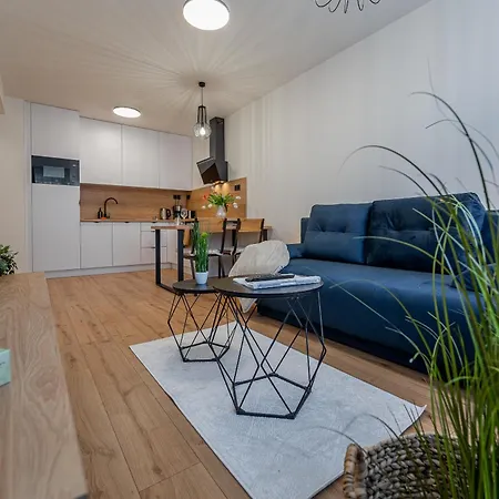 Appartement Uplne Novy Pri Auparku 1 , Center Pre 4 Osoby