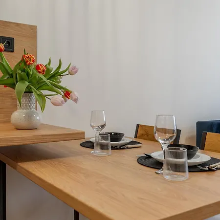 Uplne Novy Pri Auparku 1 , Center Pre 4 Osoby