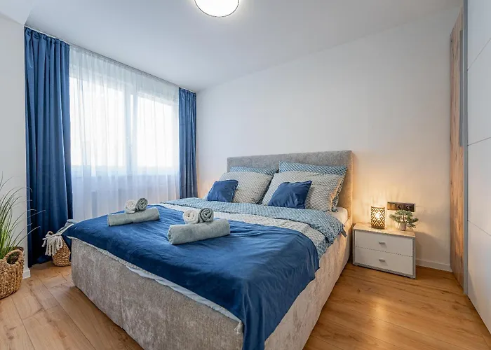 Uplne Novy Pri Auparku 1 , Center Pre 4 Osoby * Košice